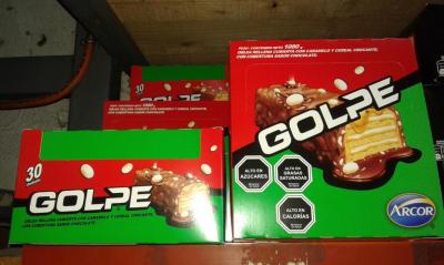 DISPLAY DE GOLPE, 30 UNIDADES A $2900.- IVA INCLUIDO